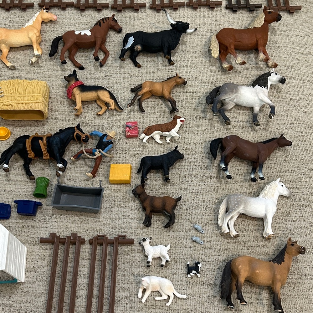Schleich Horse Club Riders Horses, Lots of Animals & Accessories - Picture 7 of 17